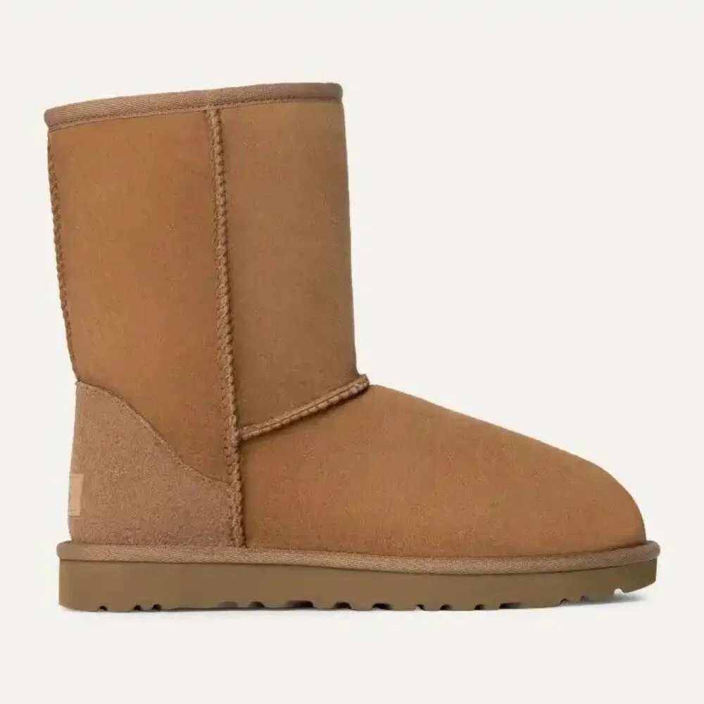 NIB UGG Boots Women's Classic Short II-Chestnut - Picture 2 of 5